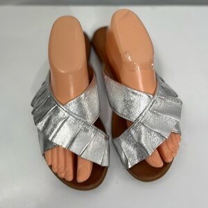 Unity in Diversity metallic silver color flats extra wide euro size 40